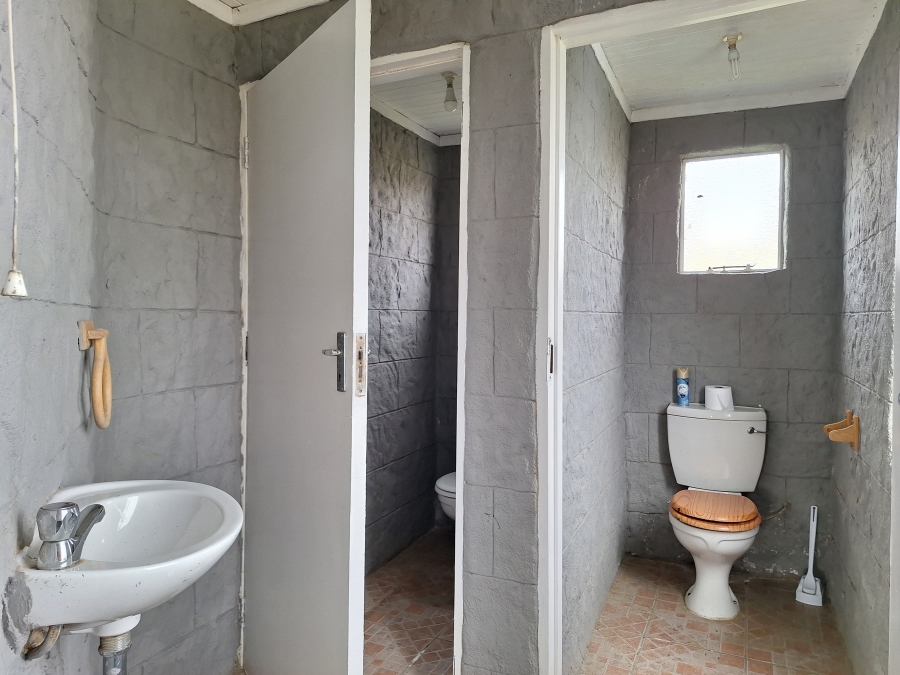 11 Bedroom Property for Sale in Vrede Free State